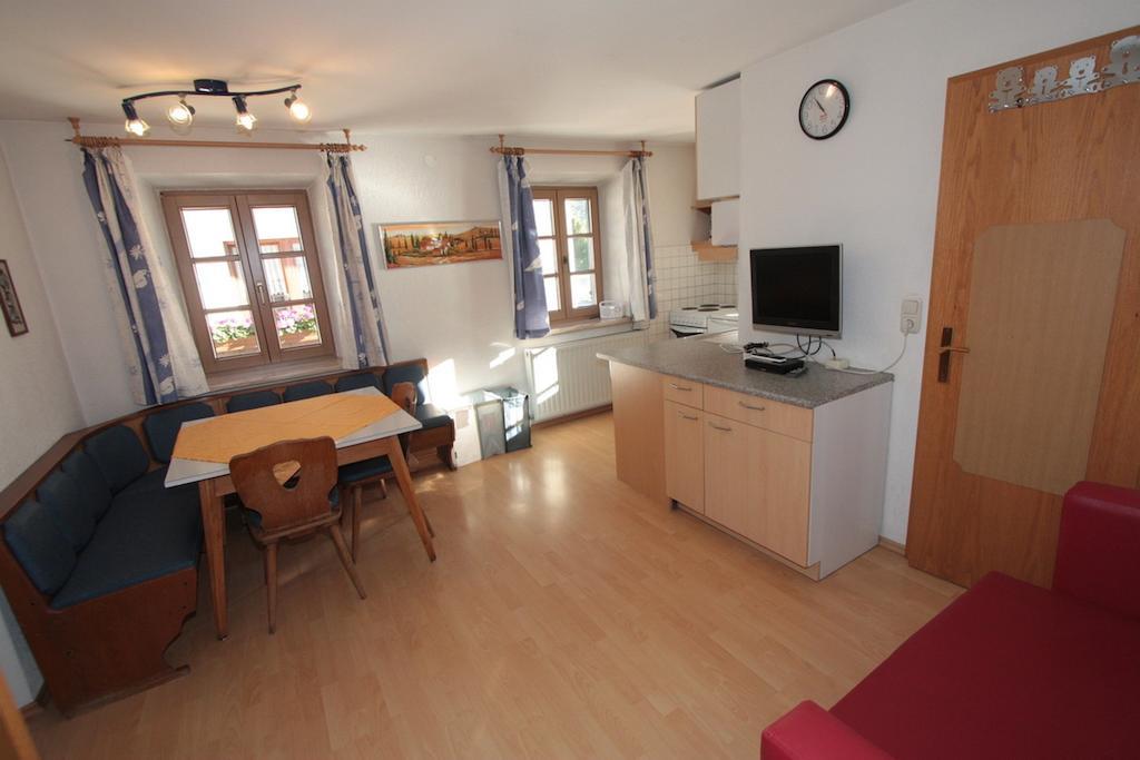Stanzl Haus Apartment Kaltenbach Room photo